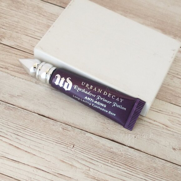 Urban Decay Anti-Aging Eyeshadow Primer Potion 3.7ml/0.13 oz Travel Squeeze Tube - Picture 1 of 5